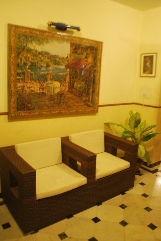 Bed and Breakfast Terrace Gardens à Bangalore Extérieur photo